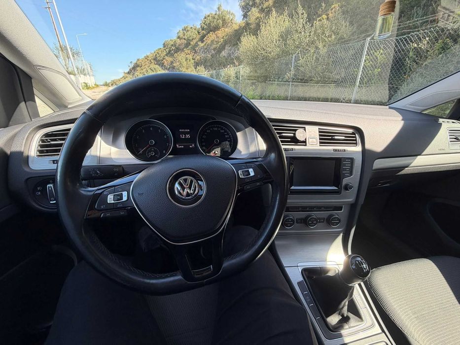 Volkswagen Golf VII 1.2 TSI 105 CV - Preto