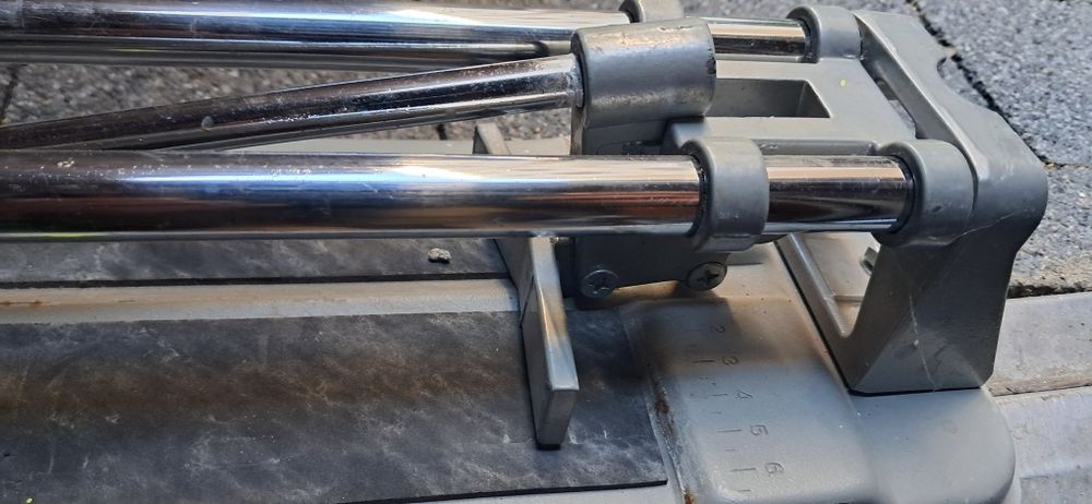 maszynka  do płytek