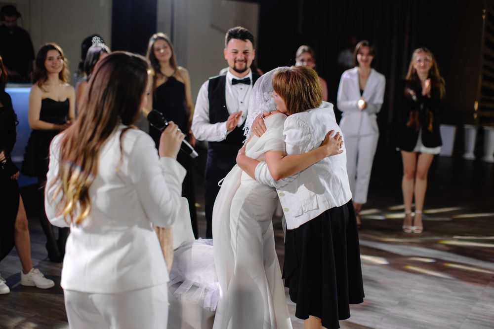 Ведуча на ваше свято + DJ