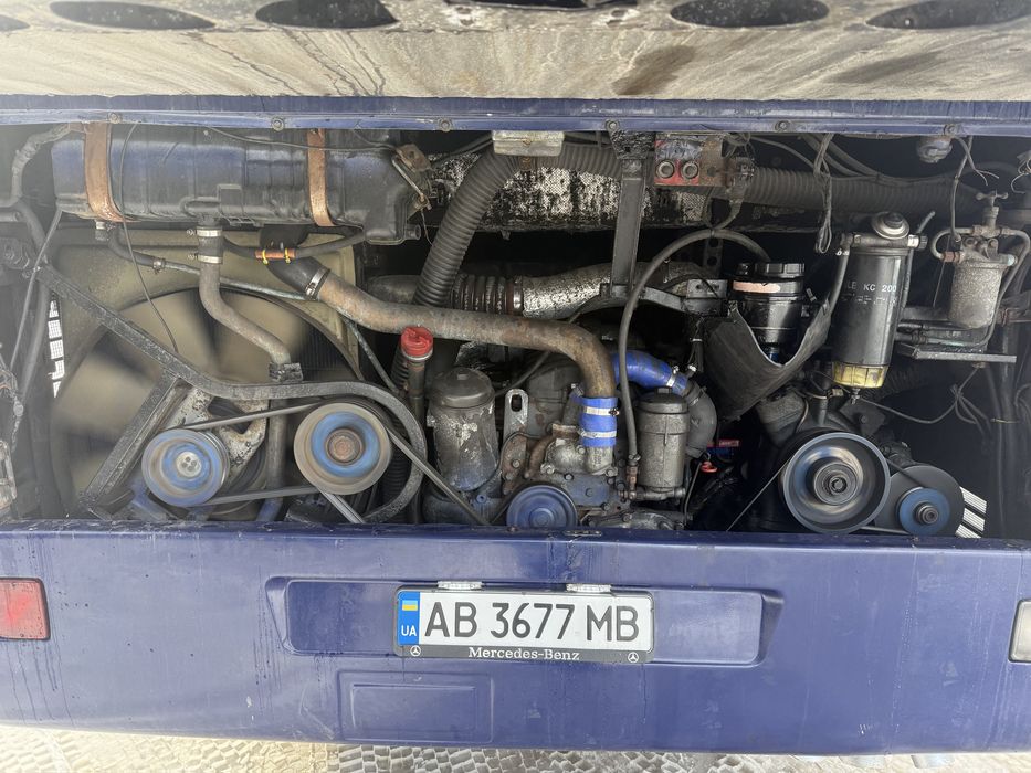 Mercedes  Tourismo 1995 рік  53місця автобус