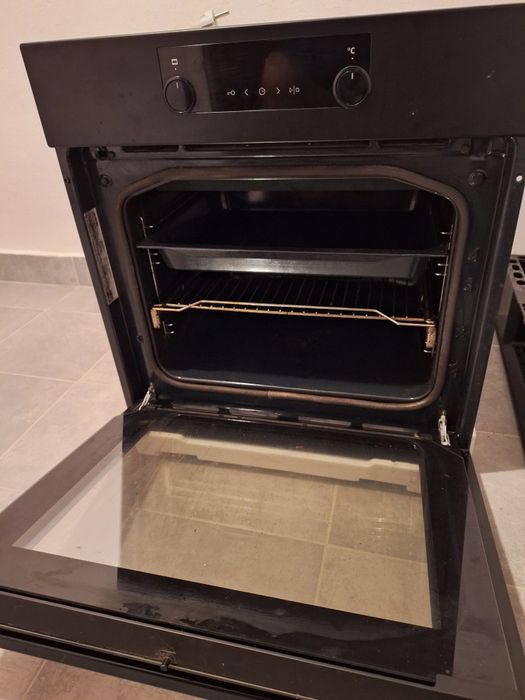 Piekarnik elektryczny do zabudowy