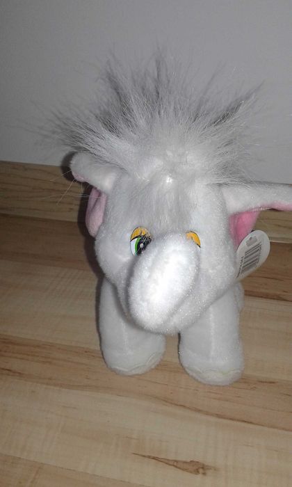 pluszowy słonik Dumbo 20 cm