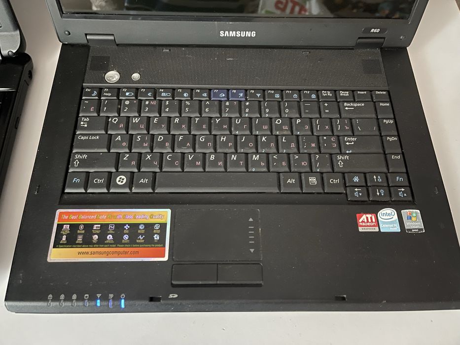 Ноутбук fujitsu и samsung