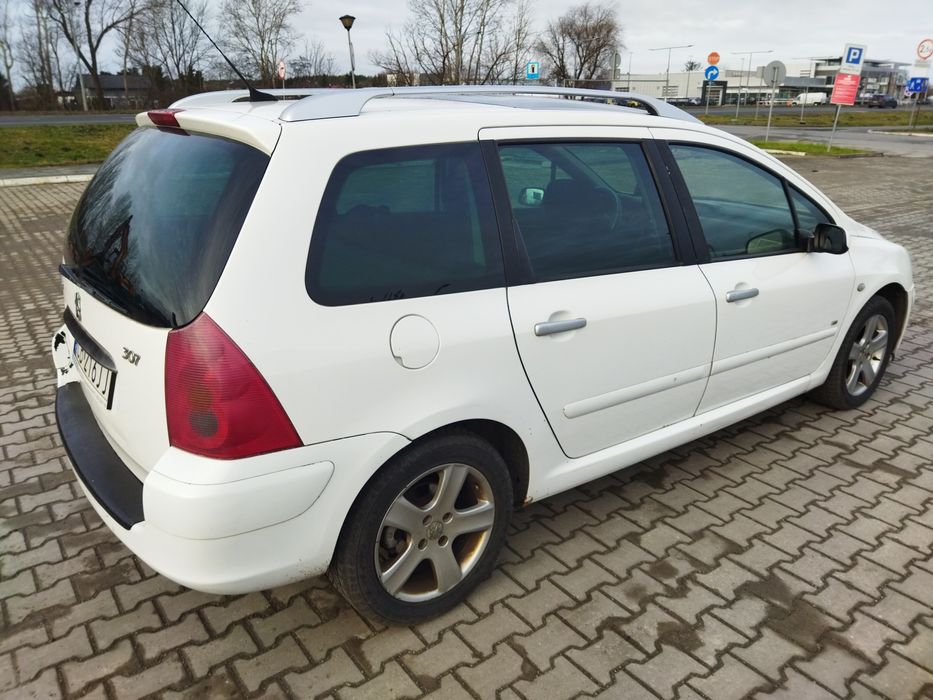 Peugeot 307 1.6 HDi rok 2005 panorama