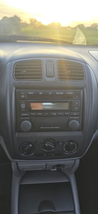 Mazda 323f 1.4 GPL