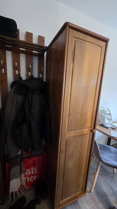 Szafa słupek drewniana