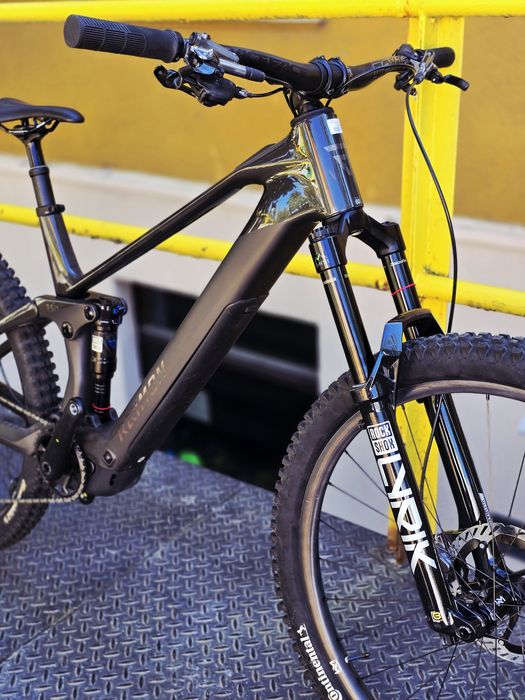 Rower elektryczny ebike MTB carbon super lekki ! Raymon Airok