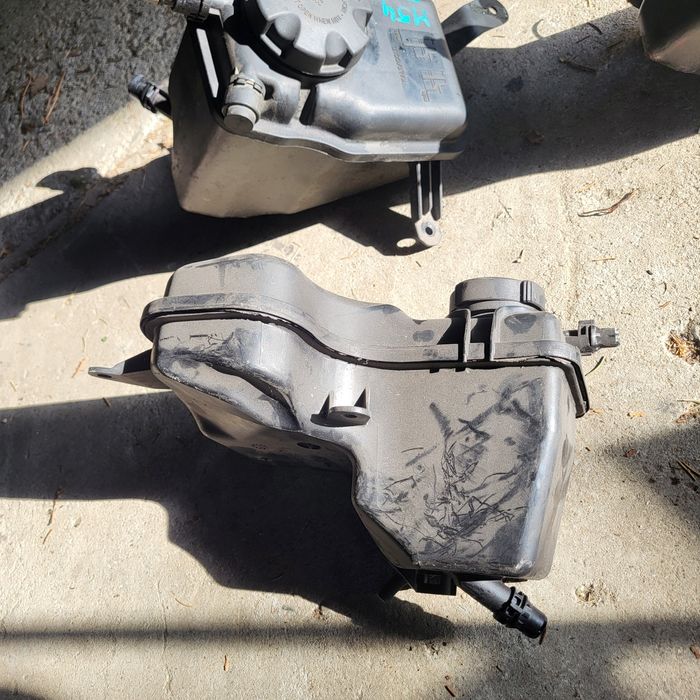 Bmw e60 e61  zbiornik zbiorniczek wyrównawczy płynu chłodzącego