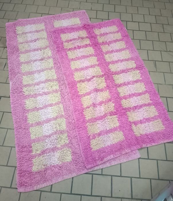 Tapetes cor de rosa