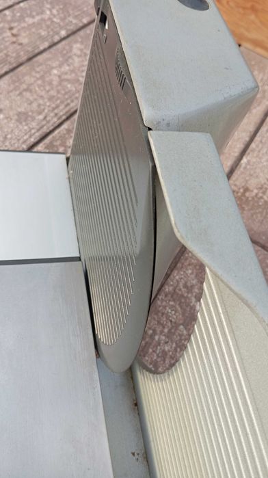 Acessório Corta-Sebes Articulado para Multifunções