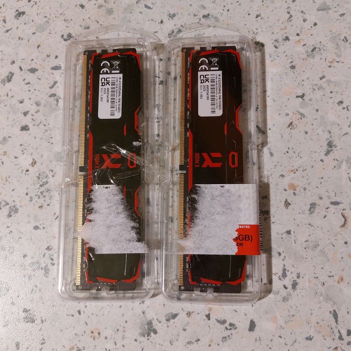 Pamięć GoodRam IRDM X, DDR4, 32 GB, 3200MHz, CL16