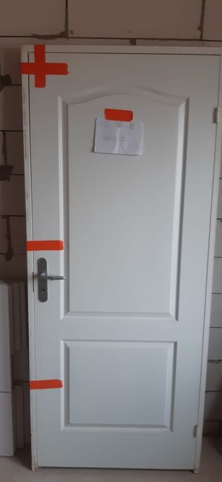 Drzwi wewnętrzne białe, 2 sztuki