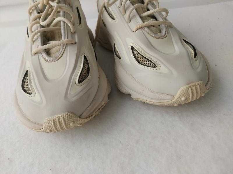 Кросівки жіночі adidas ozweego celox