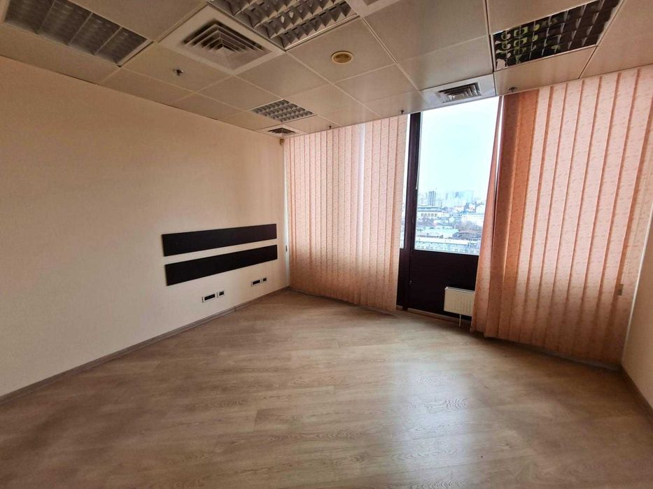 Офіс 141 м.кв Бул. Тараса Шевченка 33Б БЦ Європа Плаза Шевченківський