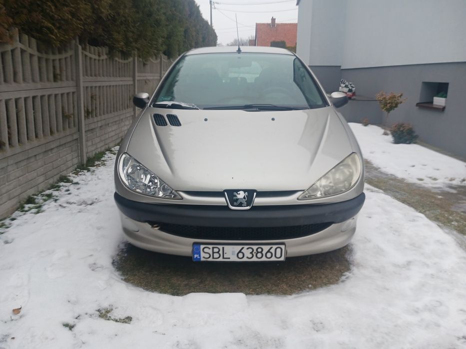 Peugot 206 .silnik 1.4 rok 2004.