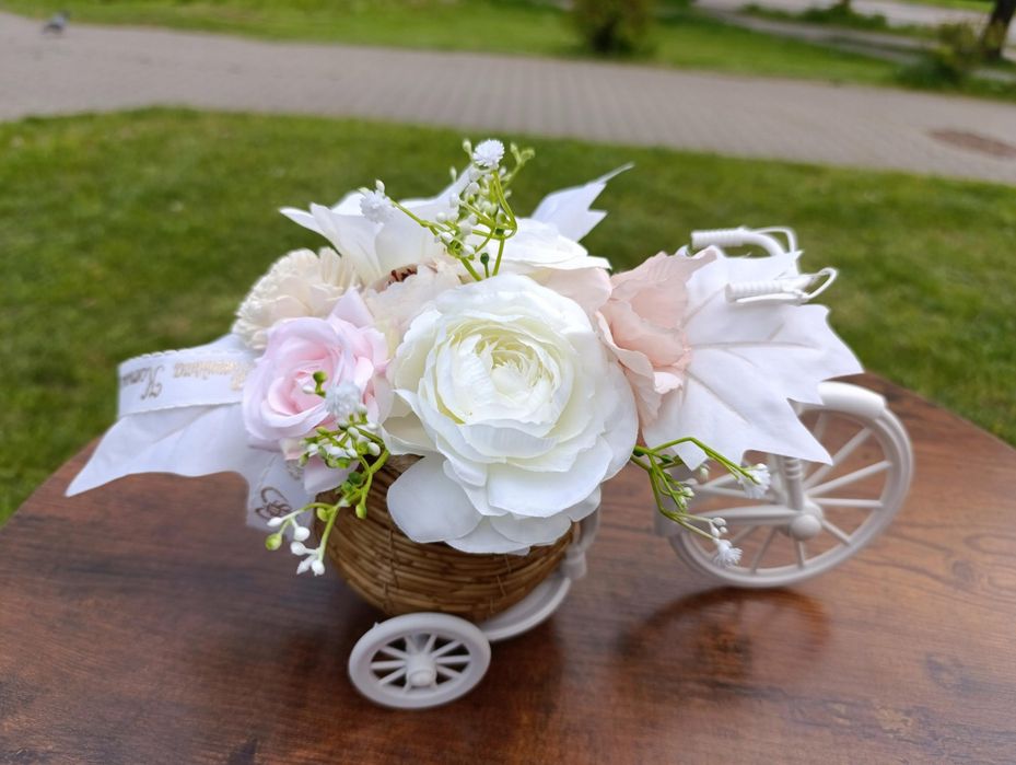 Flower box rower kwiaty sztuczne bukiet na pierwsza komunia święta