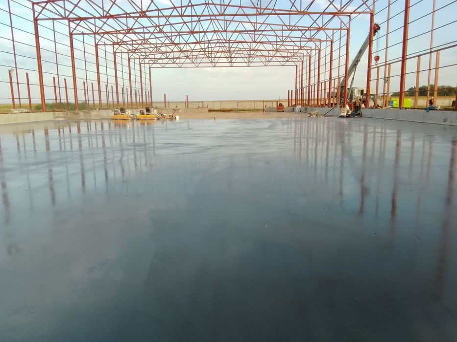 Львів .Промислова бетонна підлога,бетонна стяжка,топінгова підлога