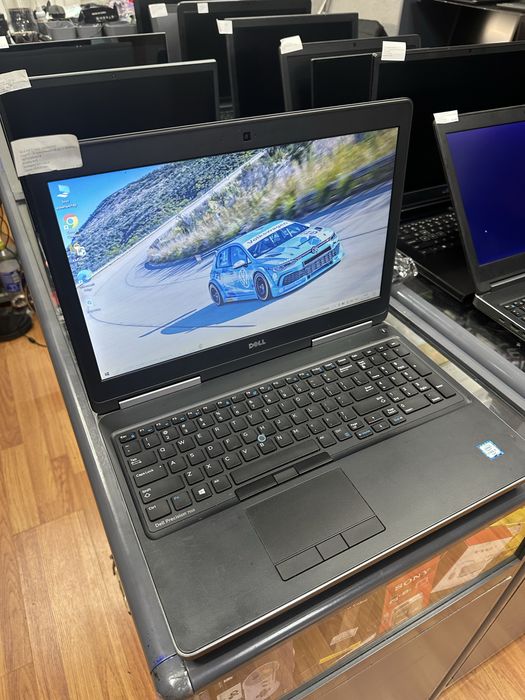 Игровой ноутбук Dell intel i7 nvidia 4гб.