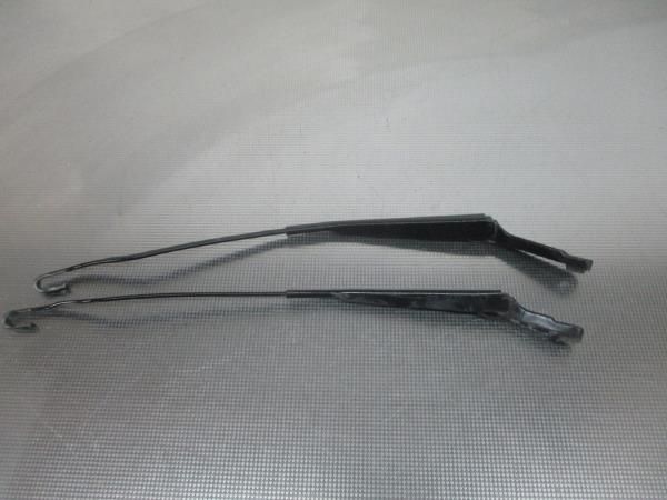 Haste / braço de escova limpa vidros frente direita FORD Transit Conne