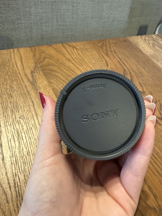 Sony SEL24F28G - FE 24mm F2.8G Full-Frame Lens - G Series Prime Lens