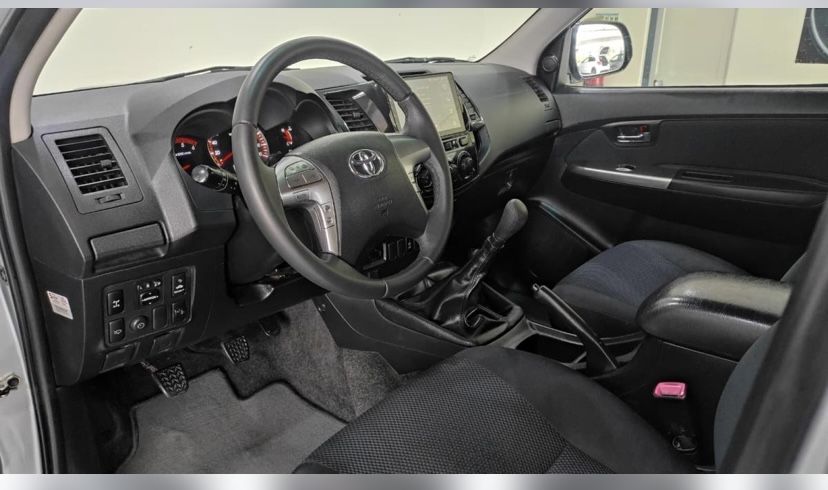 Toyota Hilux 2015