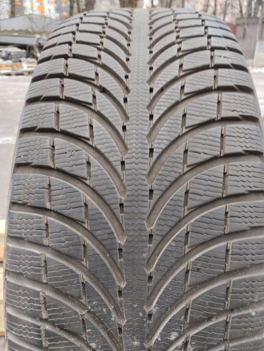 Шина 255/55/20 Michelin Latitude alpin одиначка