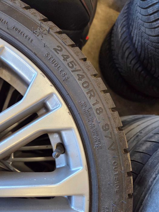 Koła Felgi Opony Zimowe Audi A4 A5 B9 8W 245/40 R18