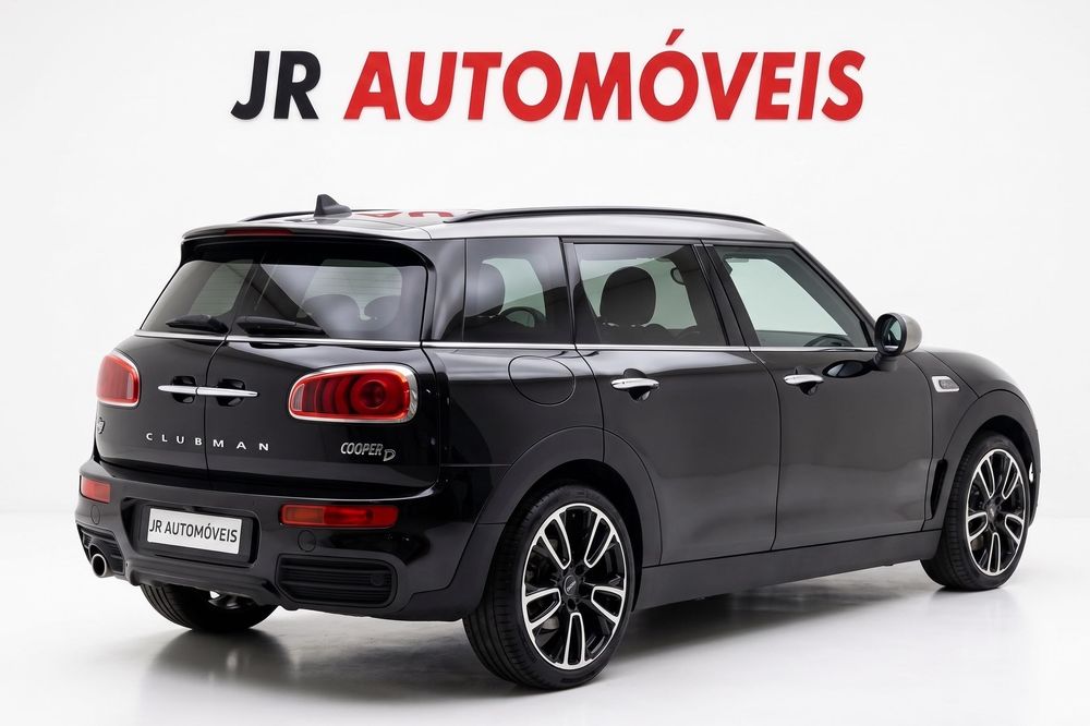 Mini Clubman Cooper D 150 cv Automatico com kit John Cooper Works