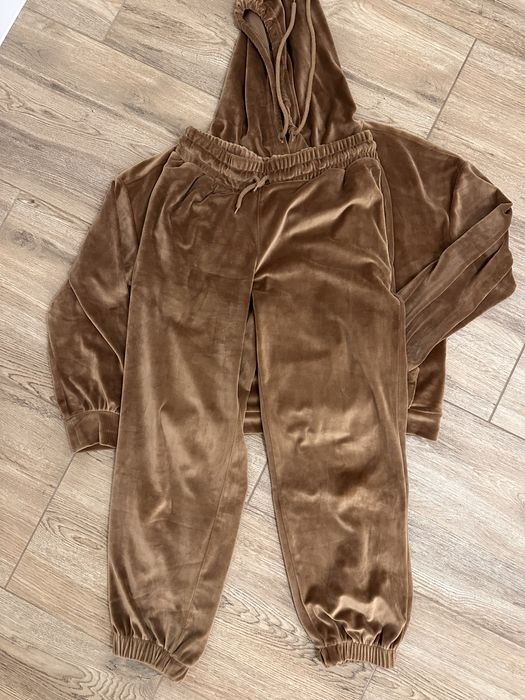 велюровий костюм