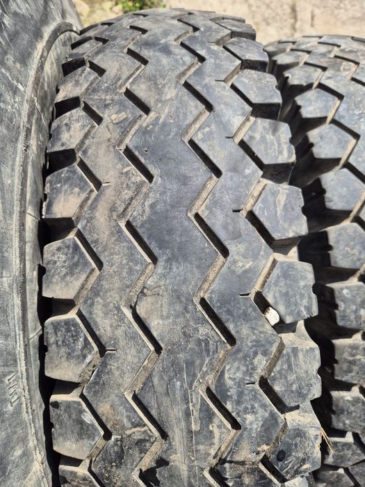 Opony 8.40-15c  8.40-15