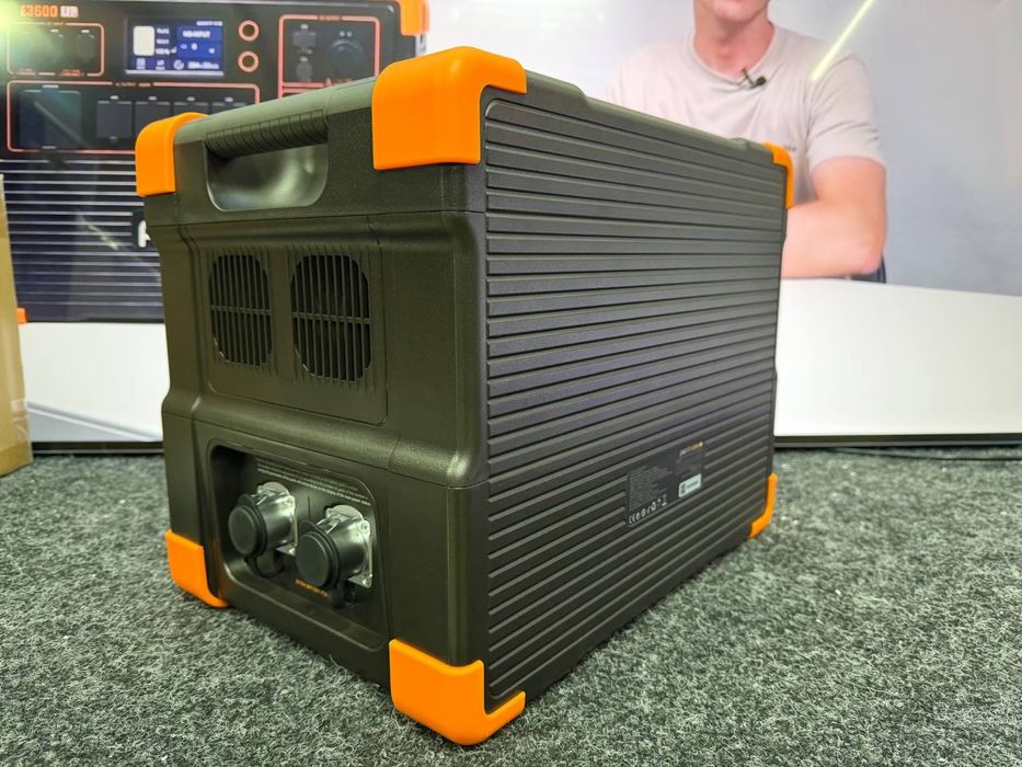 ТОП Зарядна станція Pecron E3600 LFP