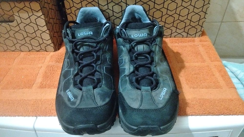 Buty trekkingowe LOWA