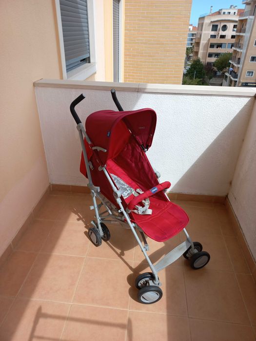 Chicco London Stroller Model in Red435257287336284162