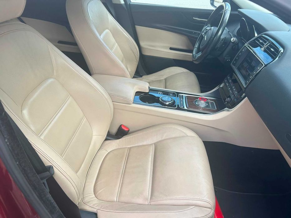 Jaguar XE 2.0 Bom estado full extras 100 mil km