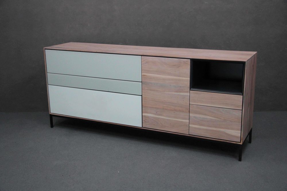 KOMODA LAKIEROWANA CHICAGO Drewniana z akacji BGM24.pl B 8627