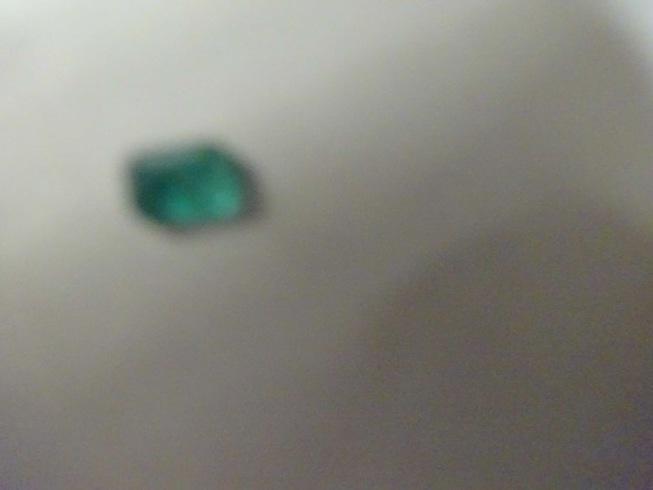 Pedra preciosa "Esmeralda"