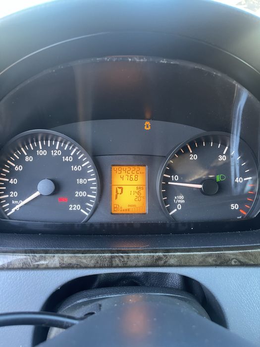 Мерседес Віто 639 пасажир 111 автомат мерс