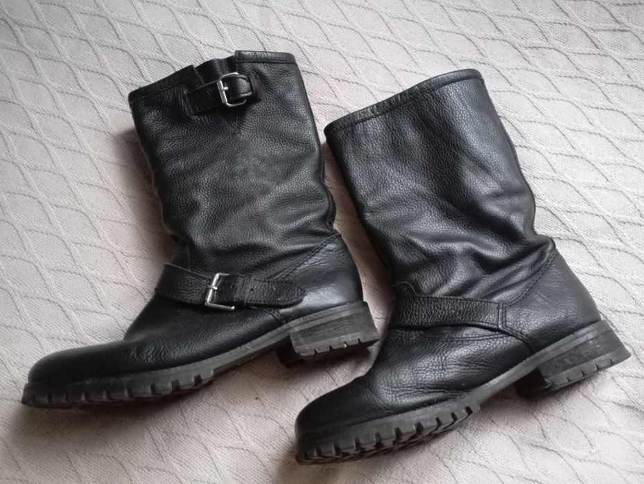 H&M 40r czarne skórzane botki w motocyklowym stylu wsuwane