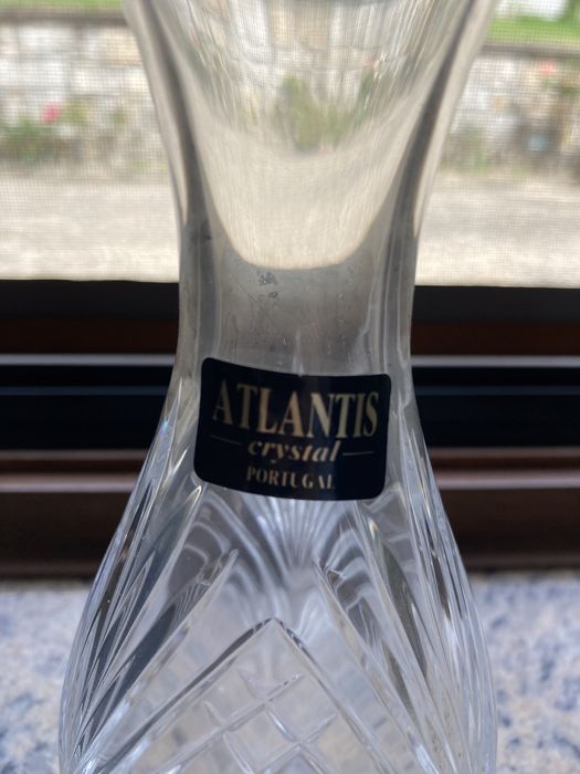 Small Atlantis Crystal Vase424346258685317122
