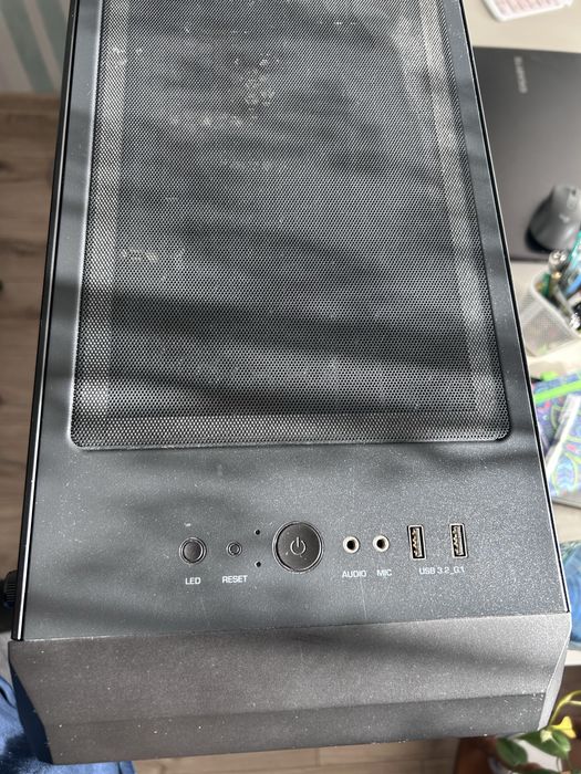 Komputer gamingowy Ryzen 5 3600 Gtx1660 16 GB ramu