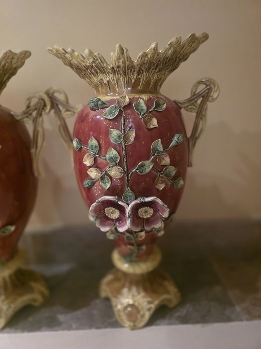 Jarrôes e fruteira de cerâmica de Bassano