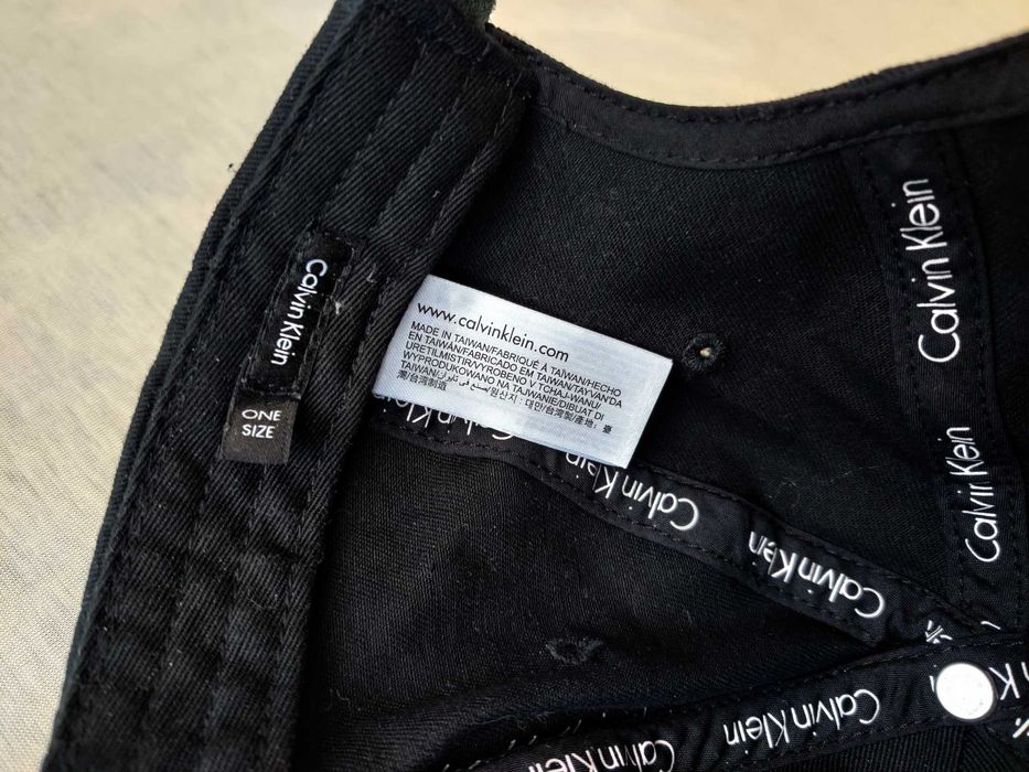 Calvin Klein czapka z daszkiem oryginalna czarna nowa