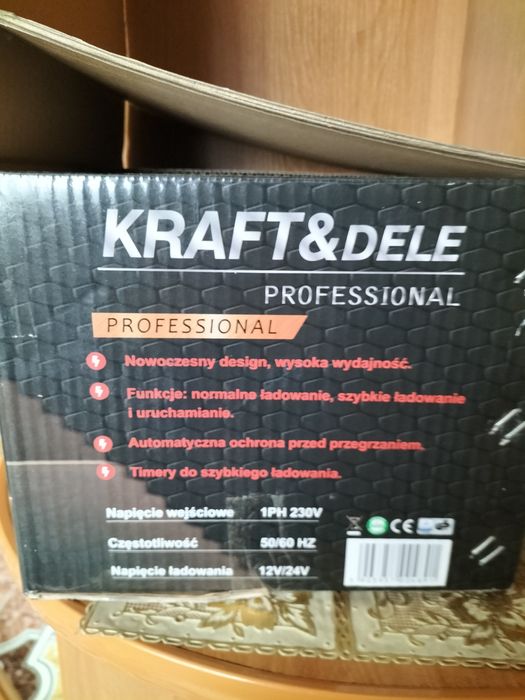 Зарядний пристрій на 30А для зарядки акумуляторів від 50 до 250 А/Ч