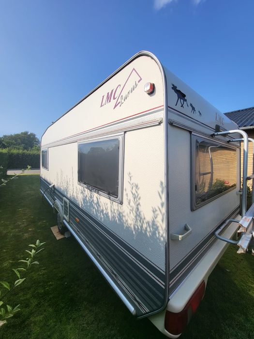 Przyczepa kempingowa LMC Luxus 495