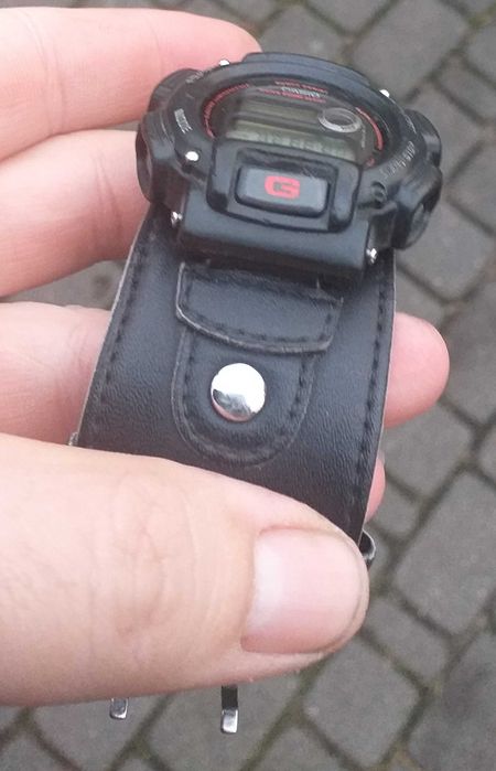 Zegarek Casio G-shock DW-8800