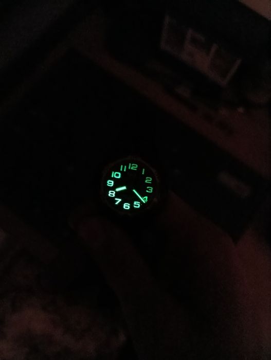 Мужские наручные часы Q&Q Quartz VP84-010 с водозащитой 10 бар