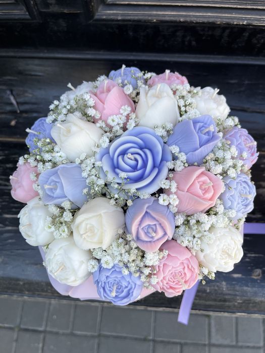 Подарунок на 14 лютого/Букети і свічок