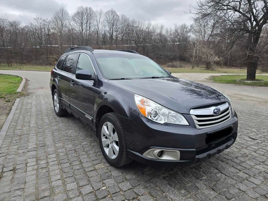 Subaru Outback 2012