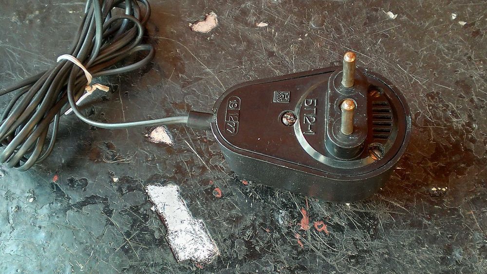 Винтажный блок питaния ЭЛЕKTPOНИКА БП2-1 1977г ССCР