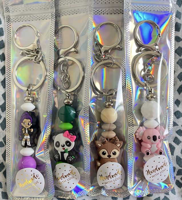 Vendo Pendurantes de Chupetas + Porta - Chaves + Canetas